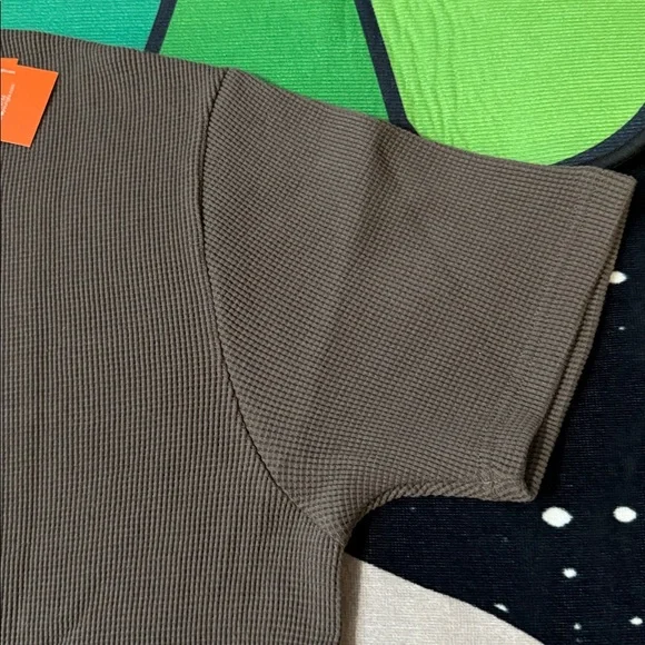 YoungLA Thermal Oversized Shirt Chocolate - Picture 11 of 15